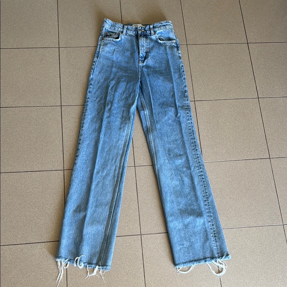 Zara Blue Straight Leg Jeans with Frayed Hem